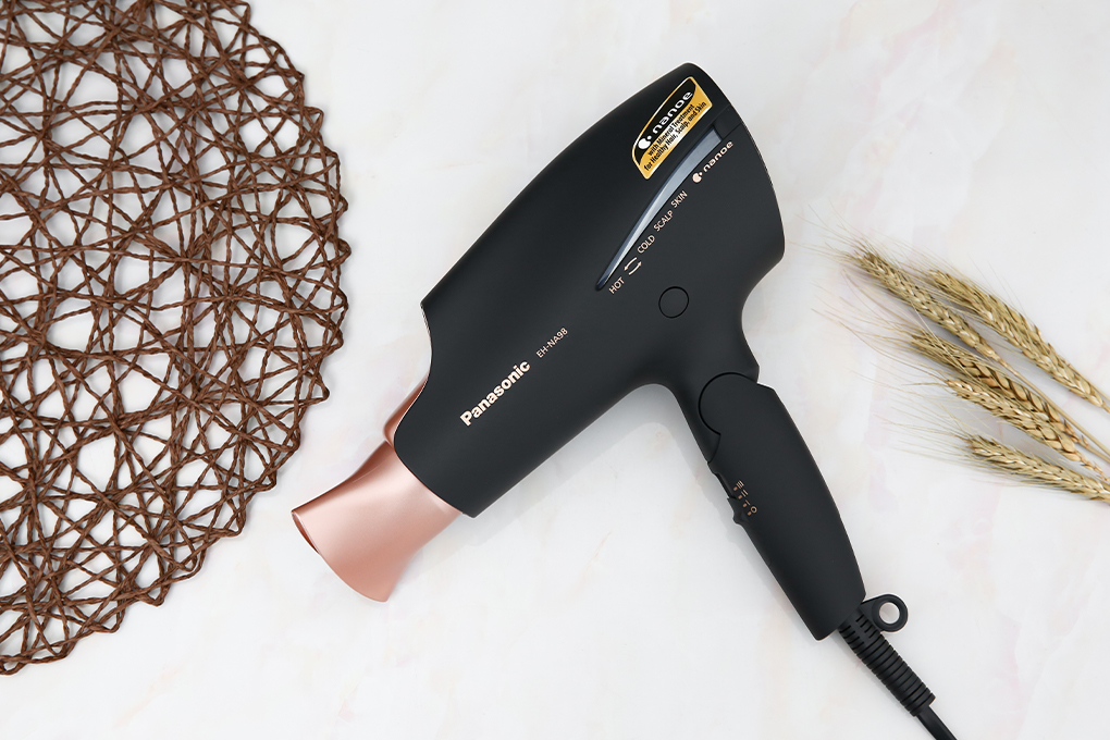 Máy sấy tóc Nanoe 1800w Panasonic EH-NA98-K645