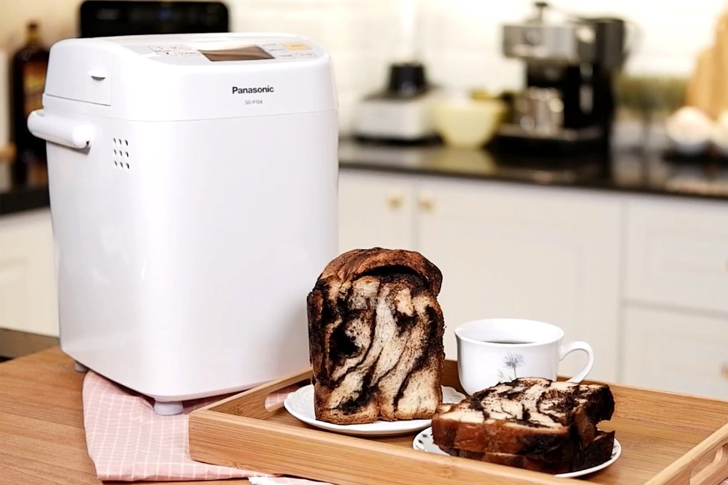 Máy làm bánh mì Panasonic SD-P104WRA